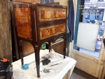 Ébéniste · Restauration de mobilier d’art